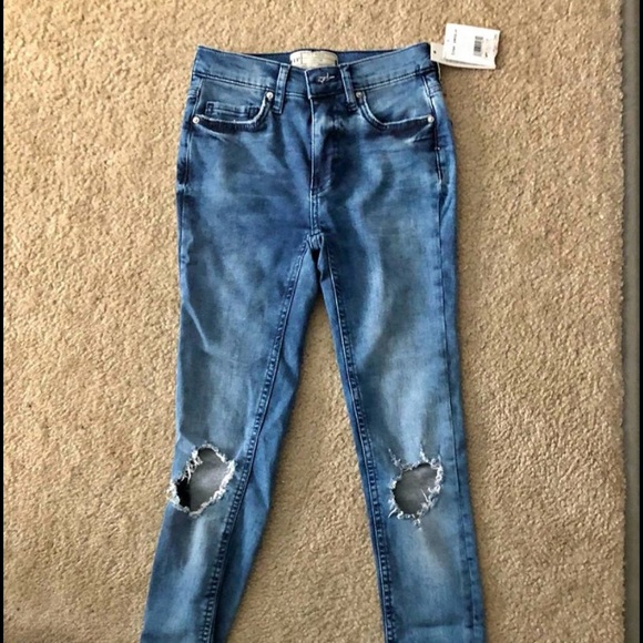Free People Skinny Ripped Jeans - Picture 3 of 6